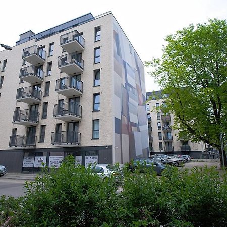 2Br Apt Strzelecka 24 With Balcony Daire Varşova Dış mekan fotoğraf