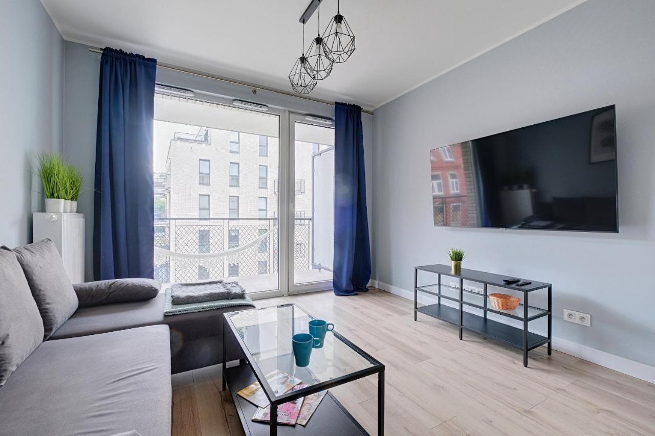2Br Apt Strzelecka 24 With Balcony Daire Varşova Dış mekan fotoğraf
