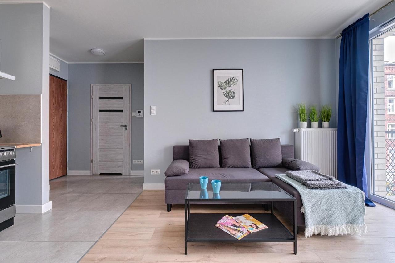 2Br Apt Strzelecka 24 With Balcony Daire Varşova Dış mekan fotoğraf