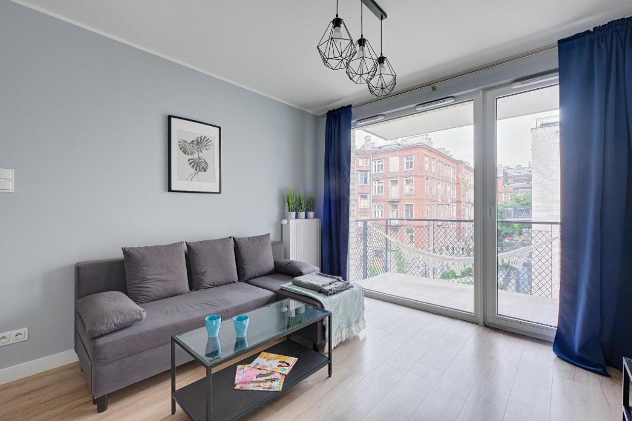2Br Apt Strzelecka 24 With Balcony Daire Varşova Dış mekan fotoğraf